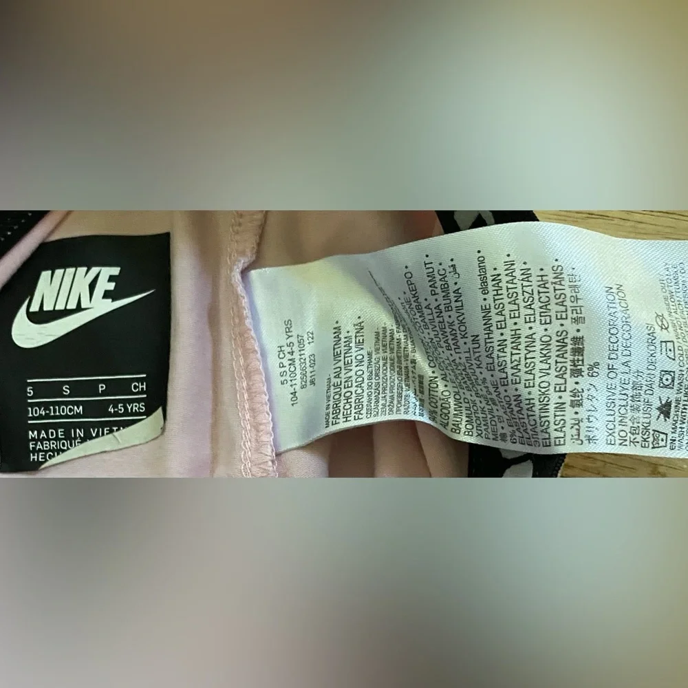 Nike Girls’ Sz‎ 5 Lt Pink Leg-A-See Logo Leggings